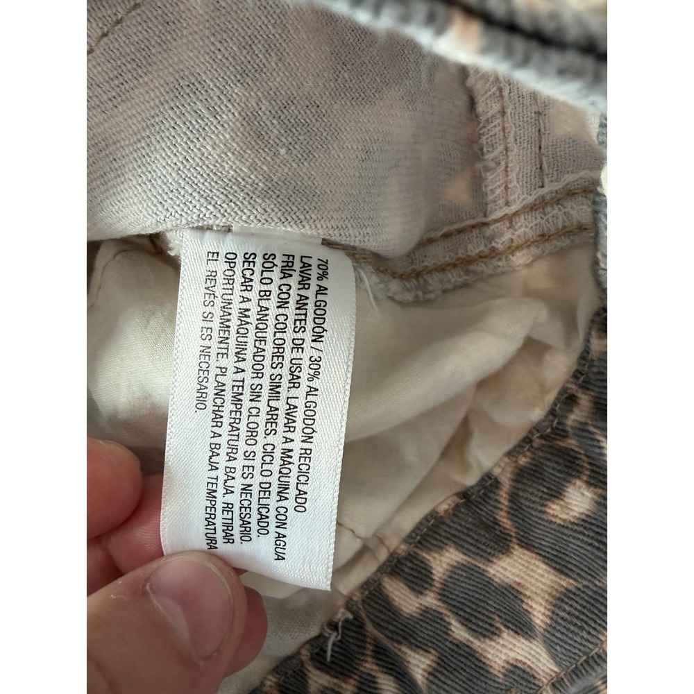wild fable Gray and Cream Leopard Print Wide Leg Jeans - Picture 5 of 8